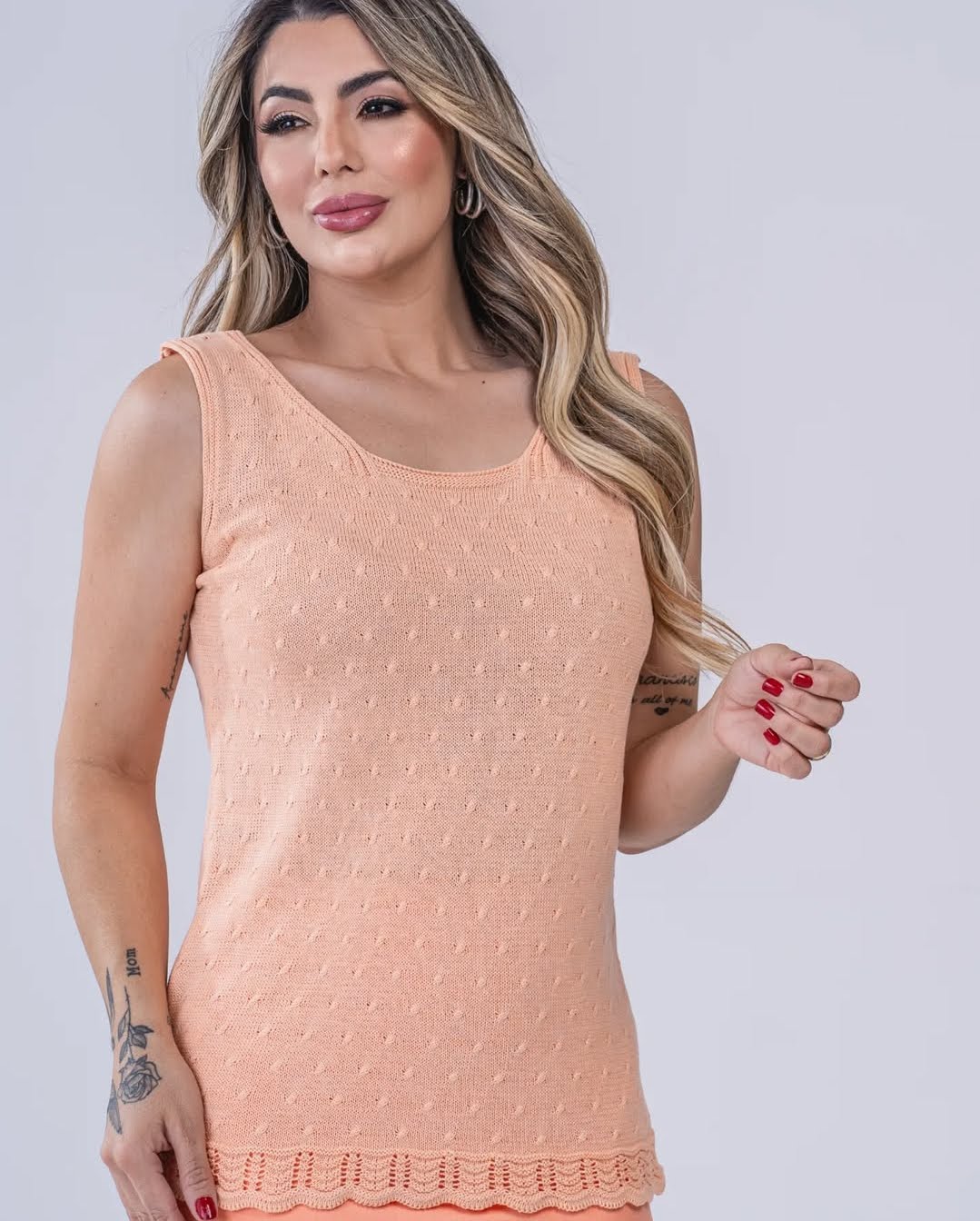 Blusa em Tricot Alça Grossa